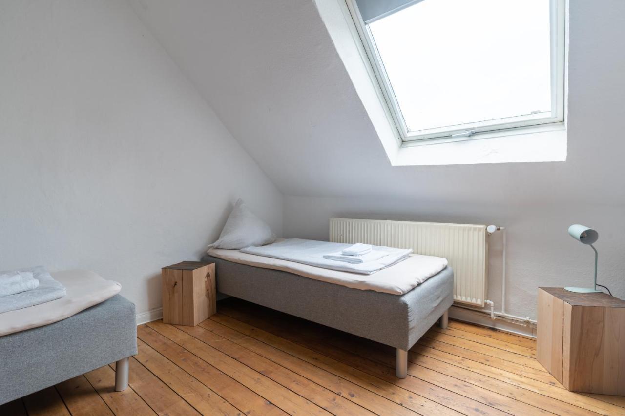 Stadtwohnungen Linden - Ferienwohnung Im Dachgeschoss Hannover Kültér fotó