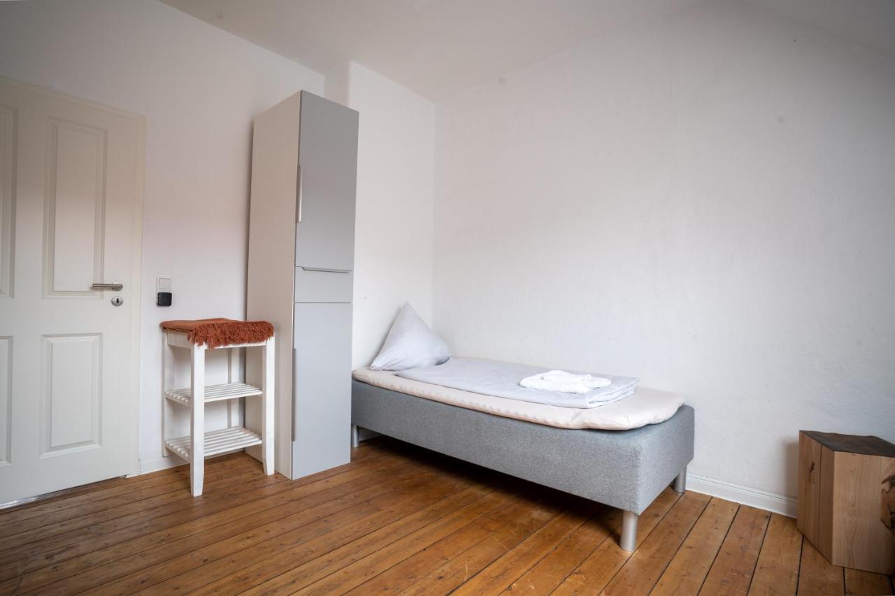 Stadtwohnungen Linden - Ferienwohnung Im Dachgeschoss Hannover Kültér fotó